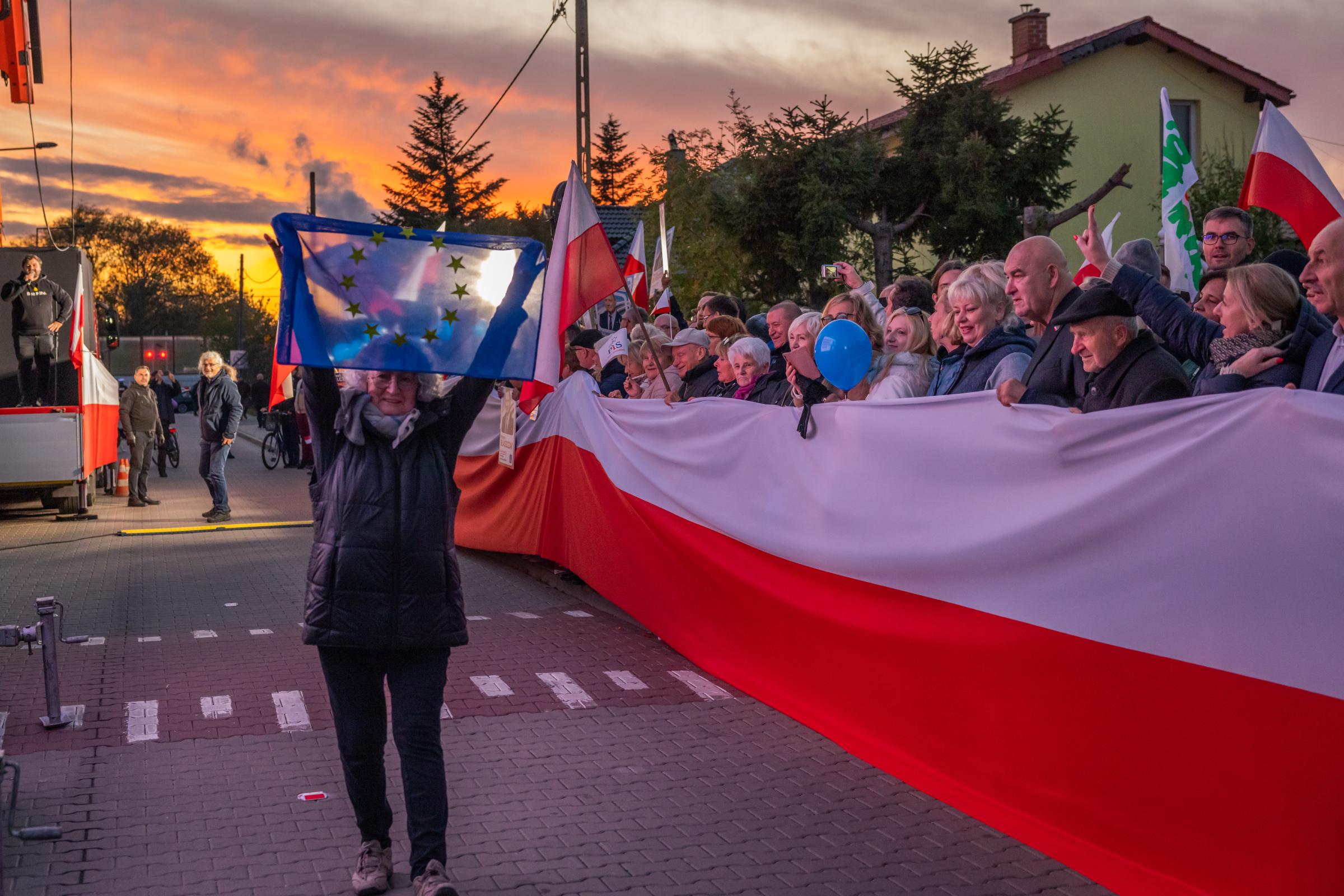 ELECTION IN POLAND-for The Guardian and The Globe&Mail - October, 2023 Warsaw, Poland. A woman with a European...