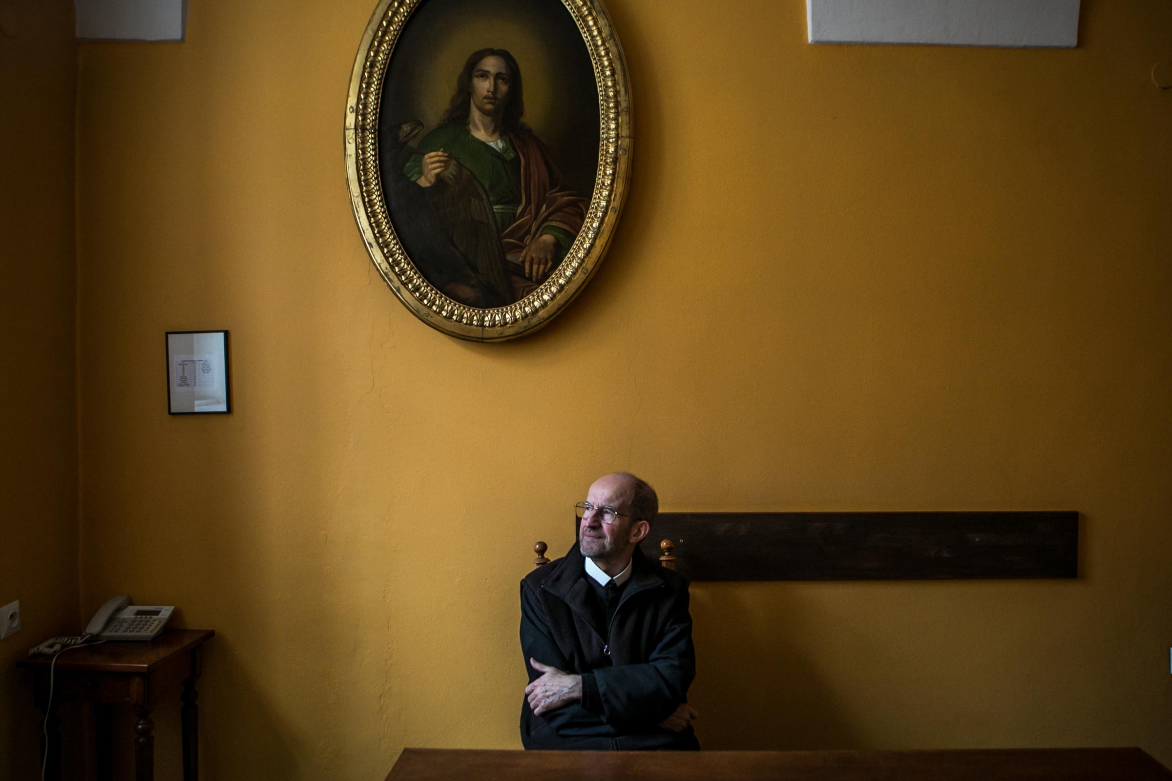  Piotr Kuszka, the parish priest in Archdiocese of Przemysl &ndash; Warsaw of the Greek Catholic Church in Poland. The priest and his parish are helping migrants from Ukraine. The help is spiritual, psychological, financial, if someone is uninsured and needs an operation, the priest announces a collection of money among the parishioners. In the corridor of the church, there is also a bulletin board with jobs, rooms for rent, which is often the first point of call for Ukrainian migrants. But the parish is not prepared to receive more Ukrainians, in case of war. 15.02.2022 Warsaw, Poland. 