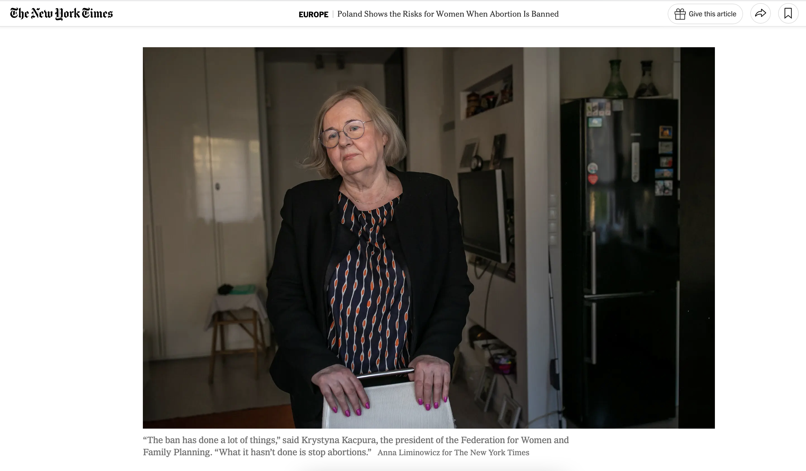 Art and Documentary Photography - Loading anna_liminowicz_the_new_york_times_5.png