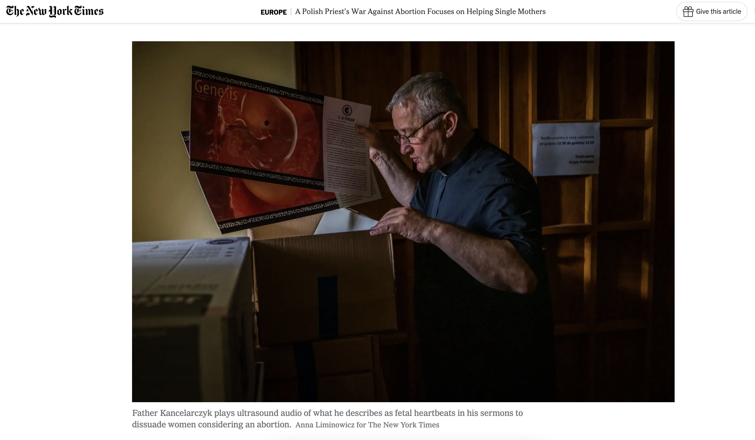 Art and Documentary Photography - Loading the_new_york_times_anna_liminowicz_2.png