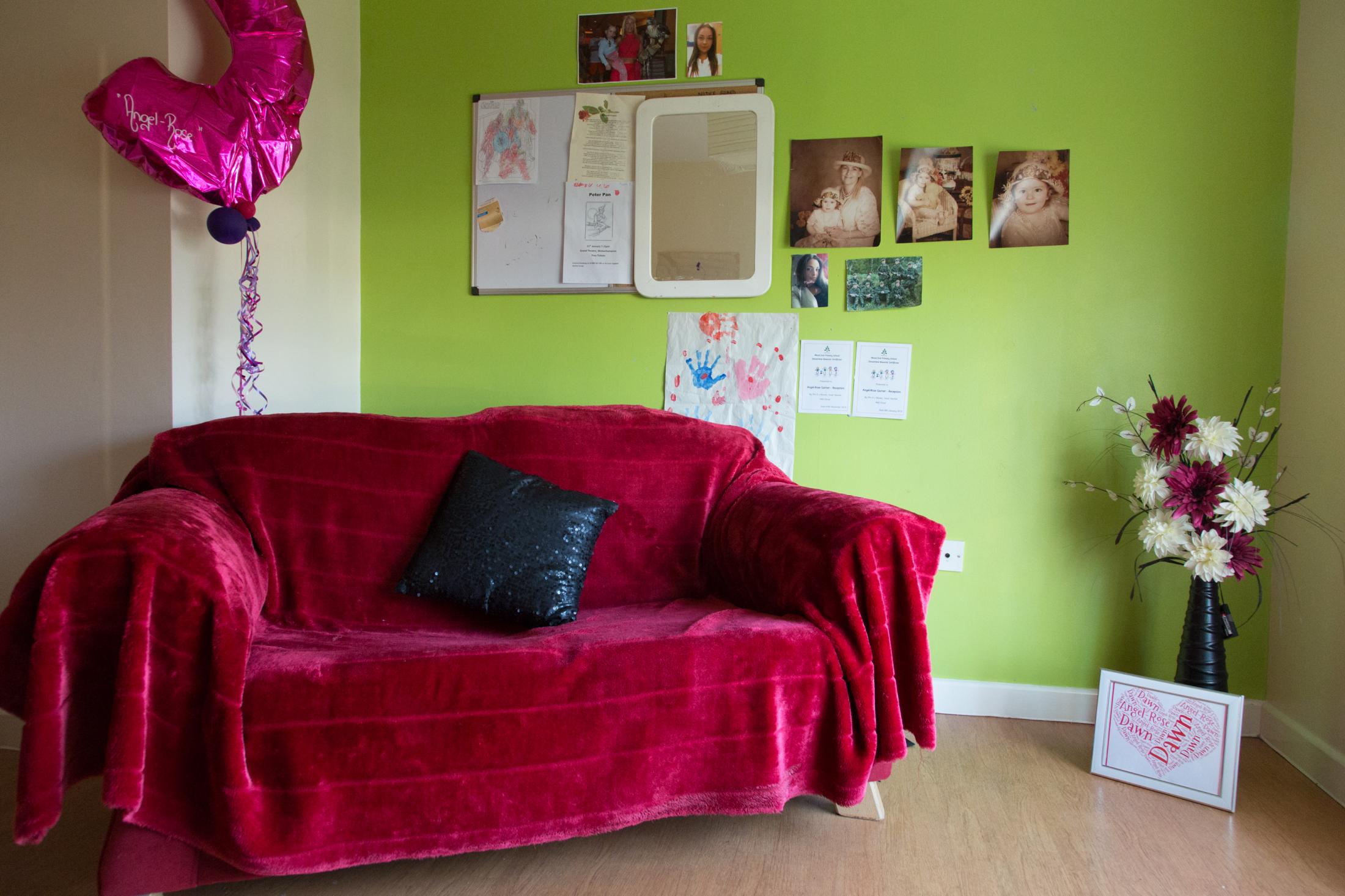 Dawn&#39;s room (formerly Rabia&#39;s room), Pearl House, The Haven, Wolverhampton, UK 2015