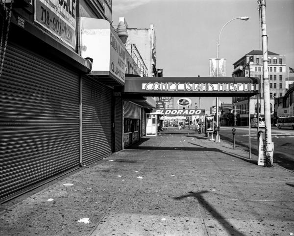 Kenneth Nelson | Images