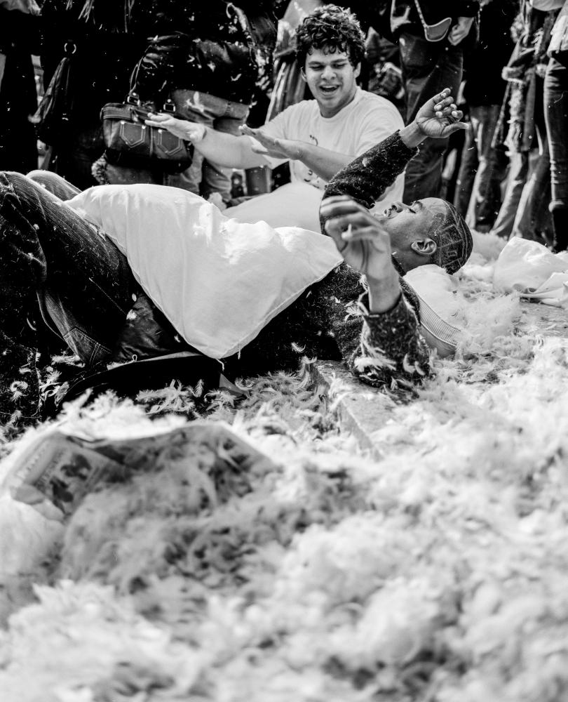 Pillow Fight 080322808