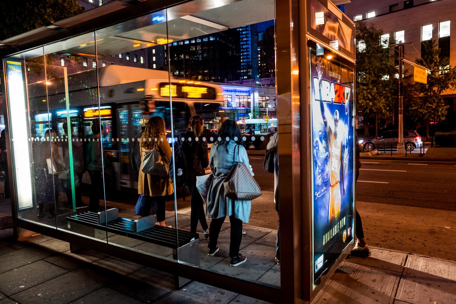 Rush Hour/NYC Bus 161011045
