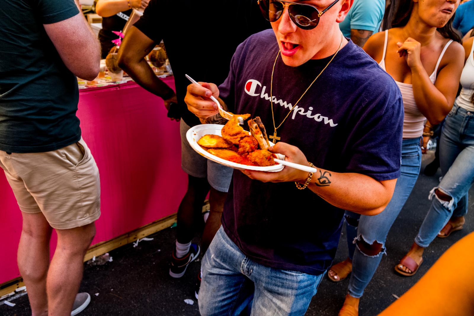 Public Display of Eating 190921191