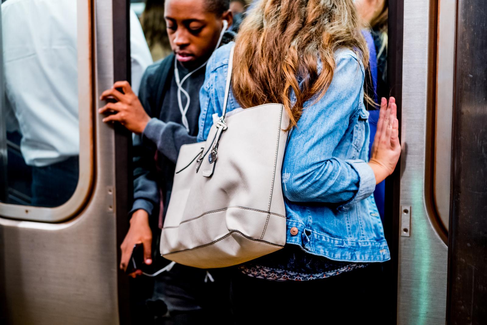Rush Hour/NYC Subway 171006007