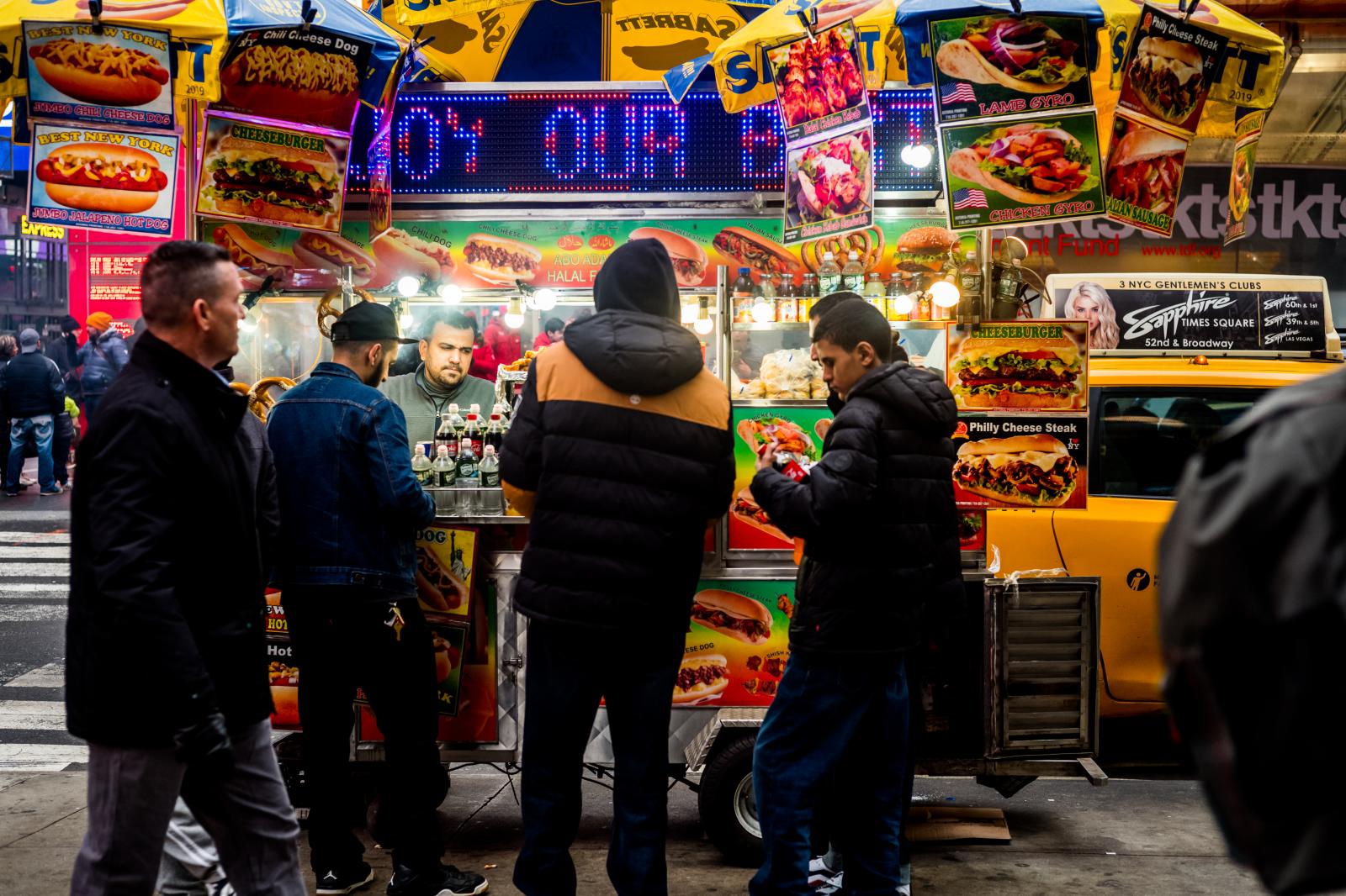 Street Food Vendor 2002201046