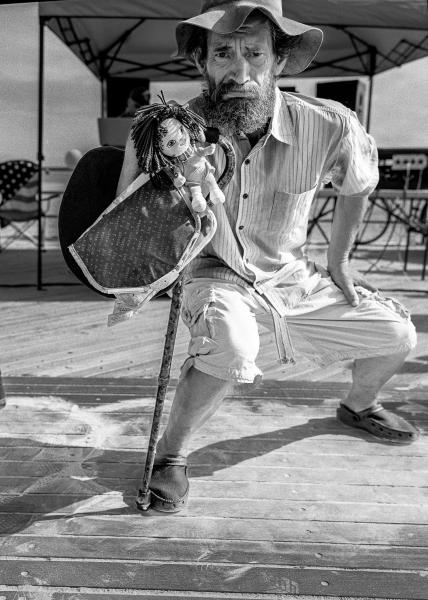 Kenneth Nelson | Images