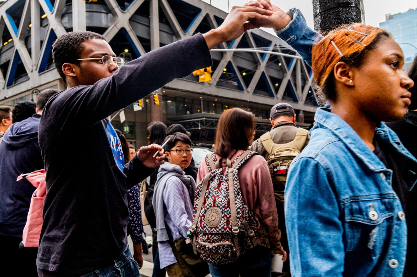 Rush Hour/Pedestrian Traffic 190523049