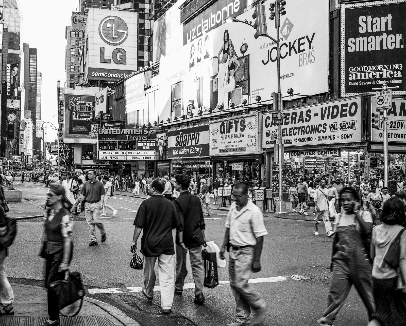 Street of Times Square 9908-07-06