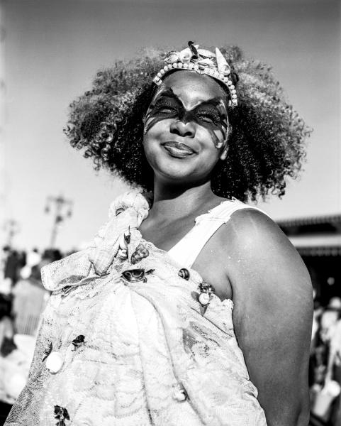 Kenneth Nelson | Images