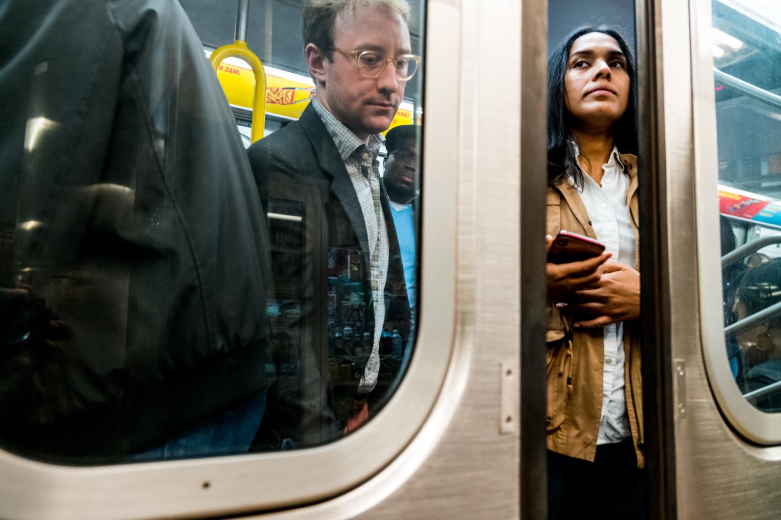 Rush Hour/NYC Subway 190510184