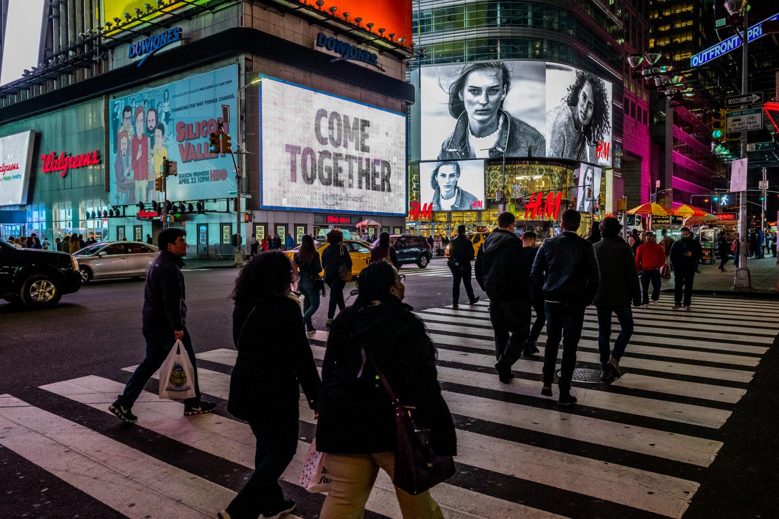 Streets of Times Square 170519543