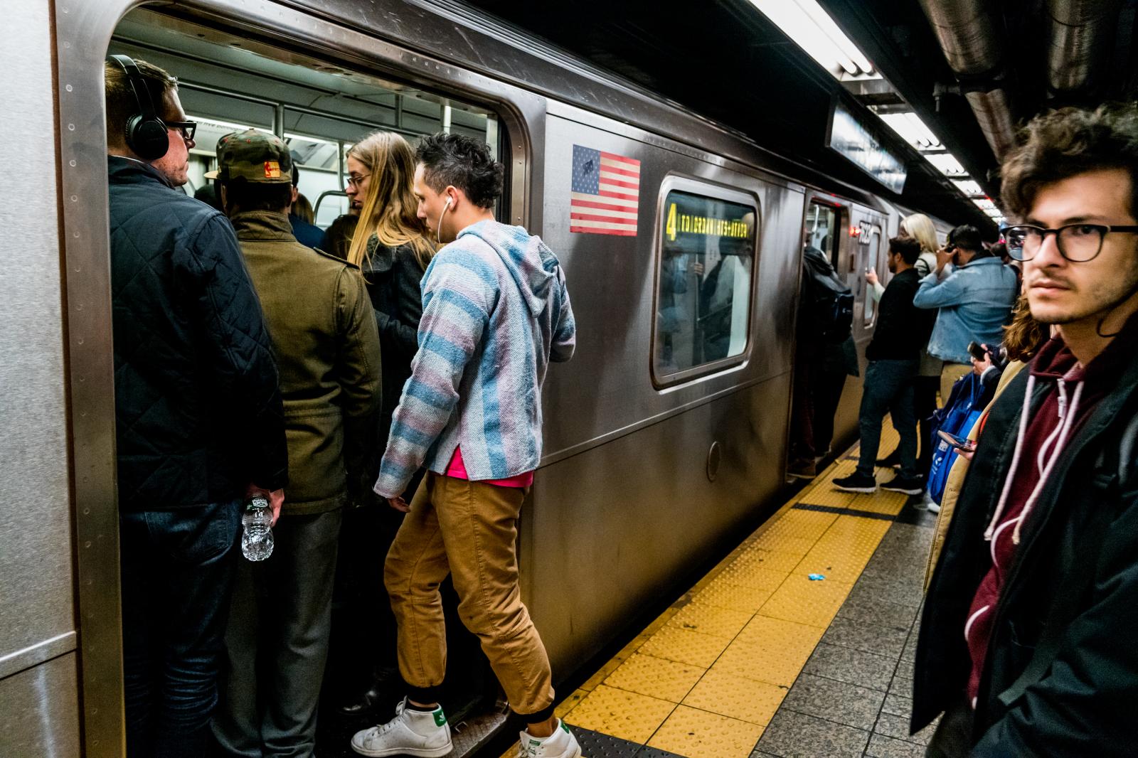 Rush Hour/NYC Subway 191105034