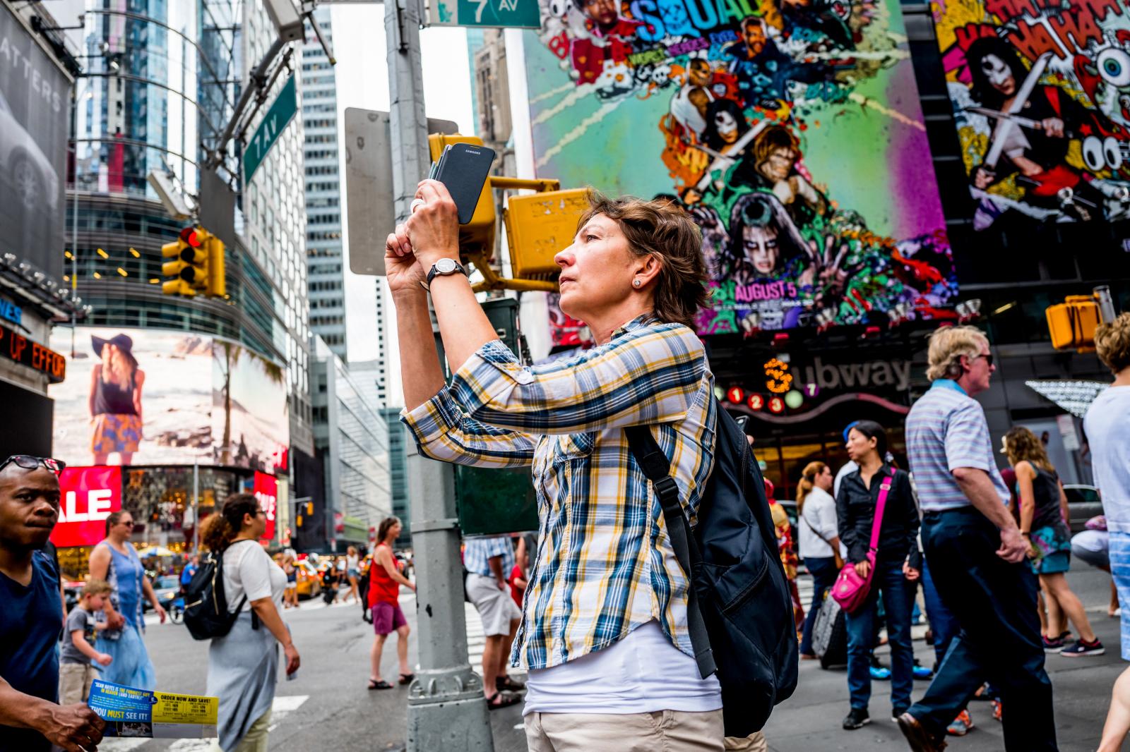 Streets of Times Square 160710009