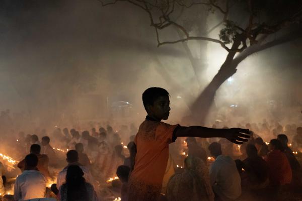 Reportage Images - Hindu devotees gather in front of Shri Shri Lokenath...