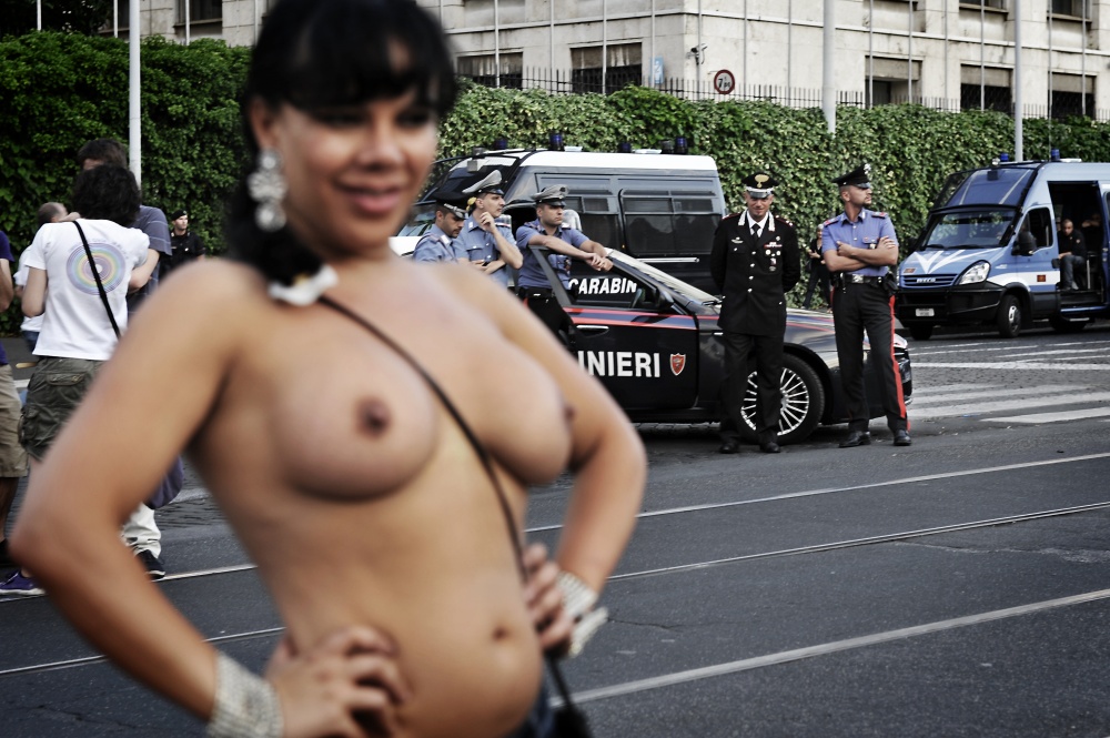 Art and Documentary Photography - Loading _ELU6965b.jpg