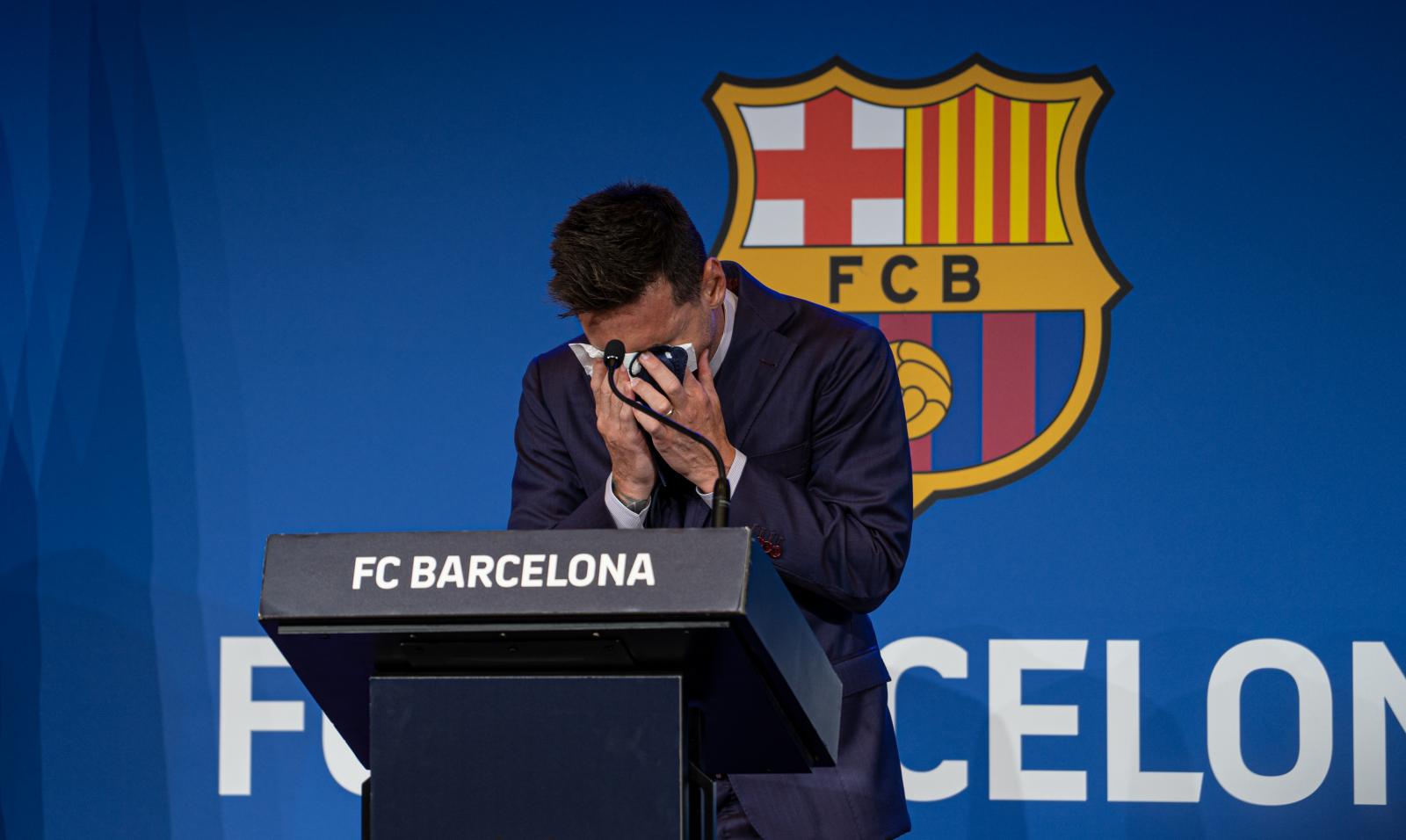 Image from Daily News - Messi says goodbye to FCBarcelona.  Auditori 1988, Camp...