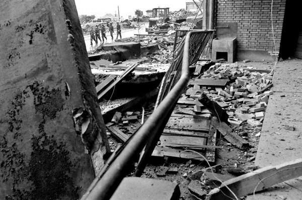 Image from China Quake Aftermath - The aftermath of the 7.8 magnitude quake in the town of...