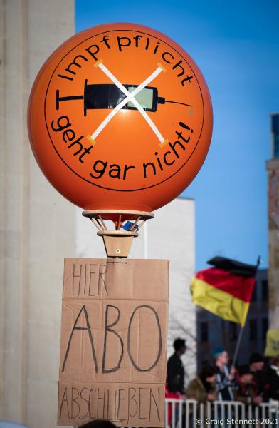 LEIPZIG, GERMANY-NOVEMBER 06: A demonstration held by elements of the &#39;Querdenken Movement&#39; under the banner of &#39;Movement Leipzig&#39; attracted several thousand protesters to the city centre of Leipzig. With Germany&#39;s Corona infection rate on the rise the demonstrators of &#39;Lateral Thinkers&#39; oppose any further or increased pandemic restrictions to come into force in Germany in 2021. (Photo by Craig Stennett/Getty Images)