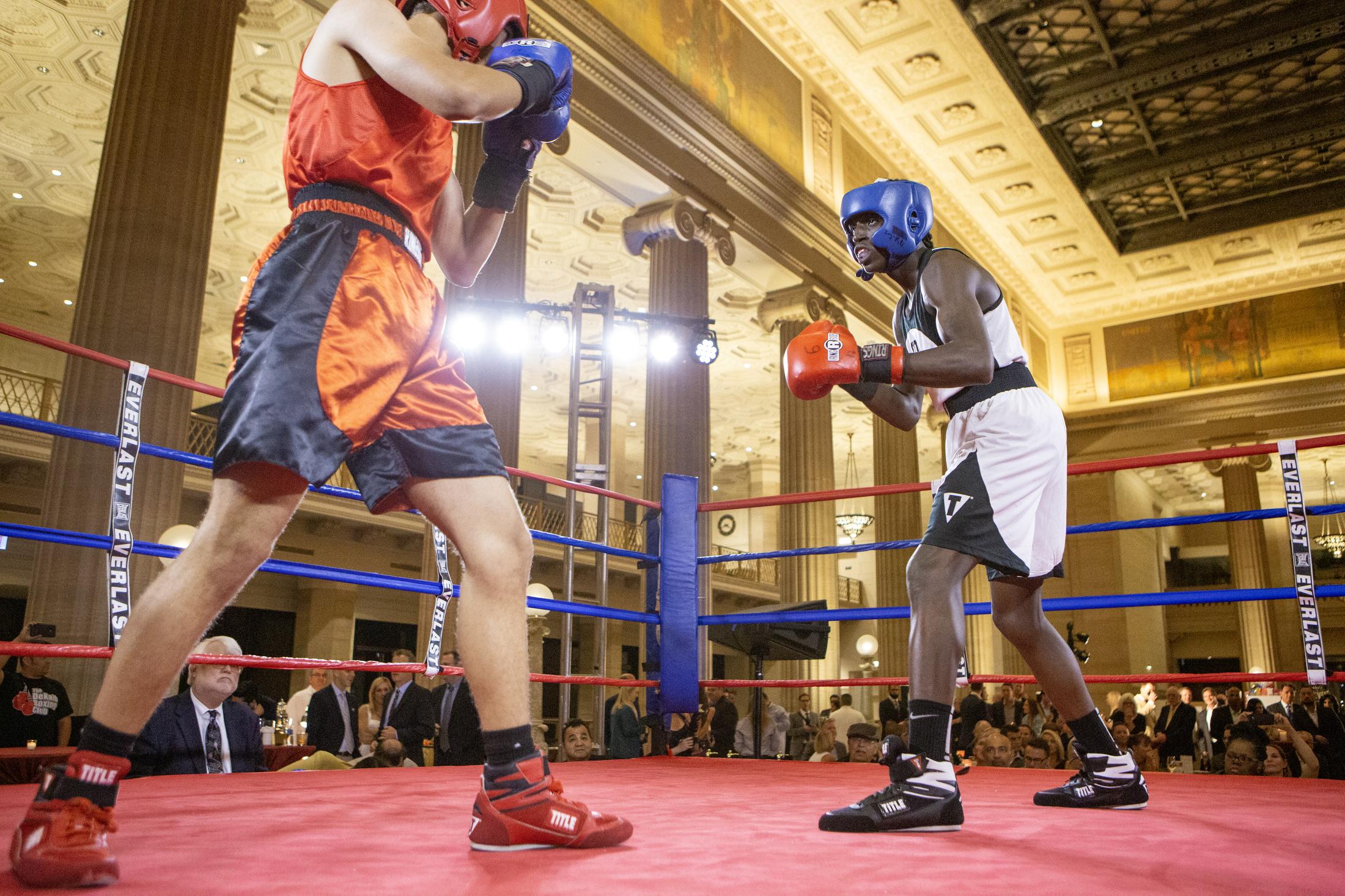 10 years in a boxing gym - Ivry boxing for the Respect 90 charity event in the Hall...