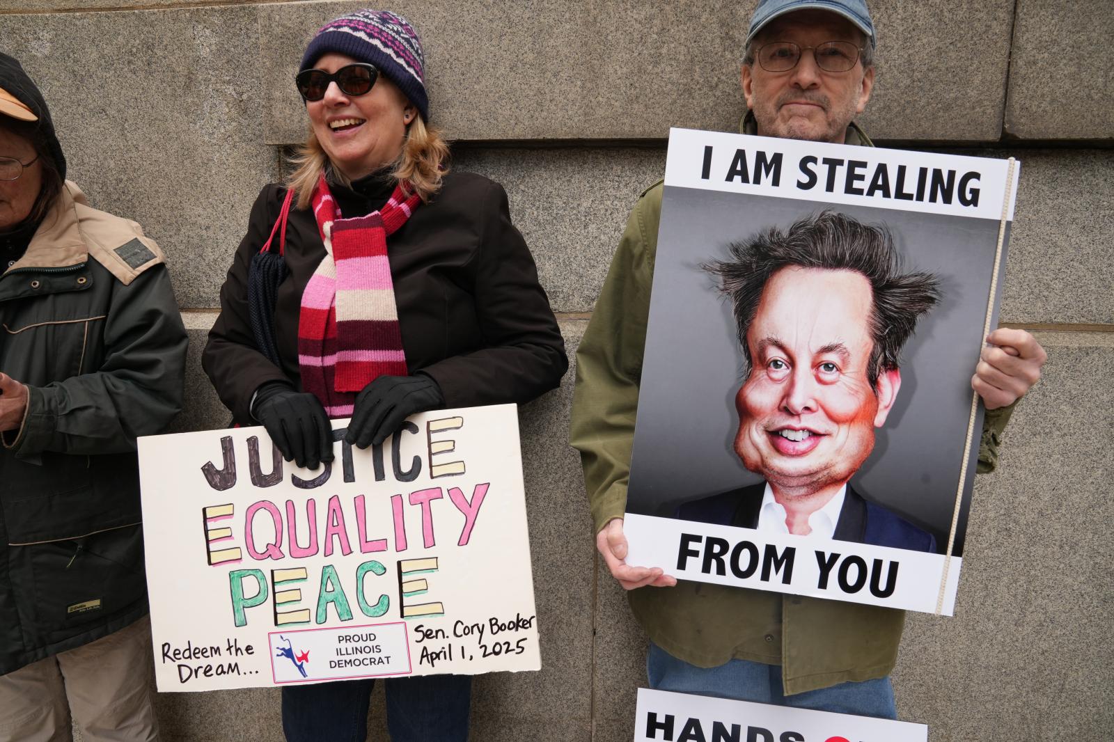 Hands Off protest in downtown C...y Jean-Marc Giboux) Chicago usa