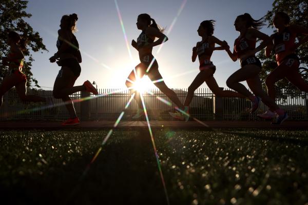 SAN JUAN CAPISTRANO, CALIFORNIA - MAY 06: (EDITOR'S NOTE: Image created using a star filter) Runners compete in the women's 1500 meters during the Sound Running Track Meet at JSerra Catholic High School on May 06, 2022 in San Juan Capistrano, California. (Photo by Katharine Lotze/Getty Images) San Juan Capistrano United States