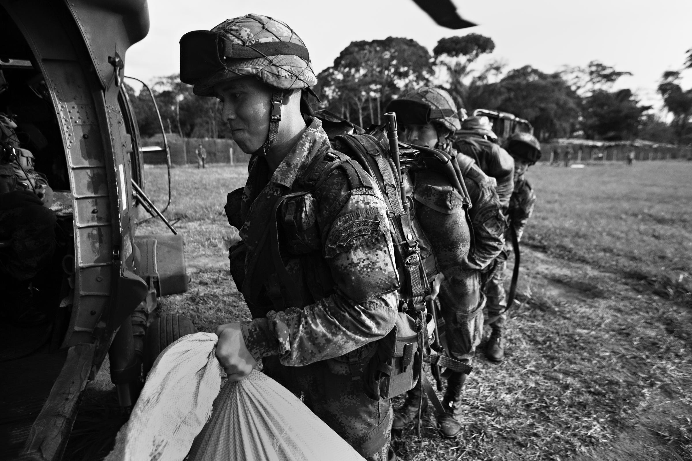 50 years of FARC - Military exercises near La Julia, Meta, Colombia. ©...