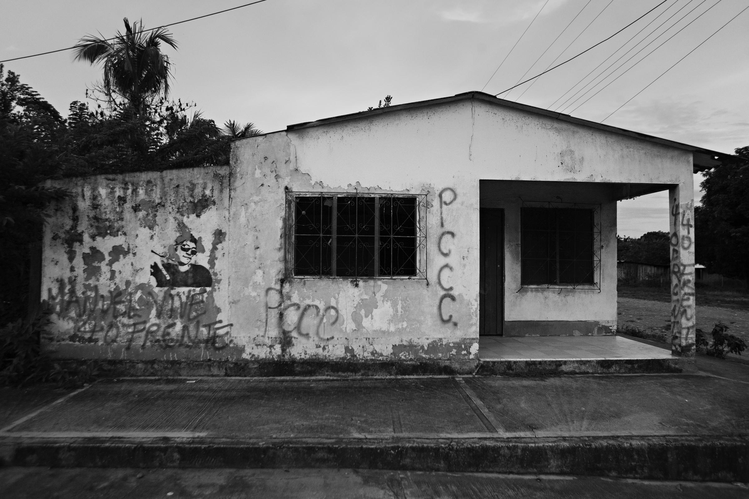 50 years of FARC - Messages alluding to the FARC-EP guerrilla in the town of...