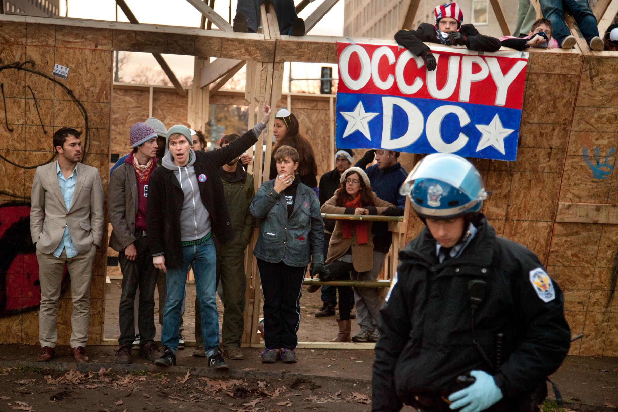 DC: City of Protests - Angry Occupy D.C. protestors confront U.S. Park Police,...