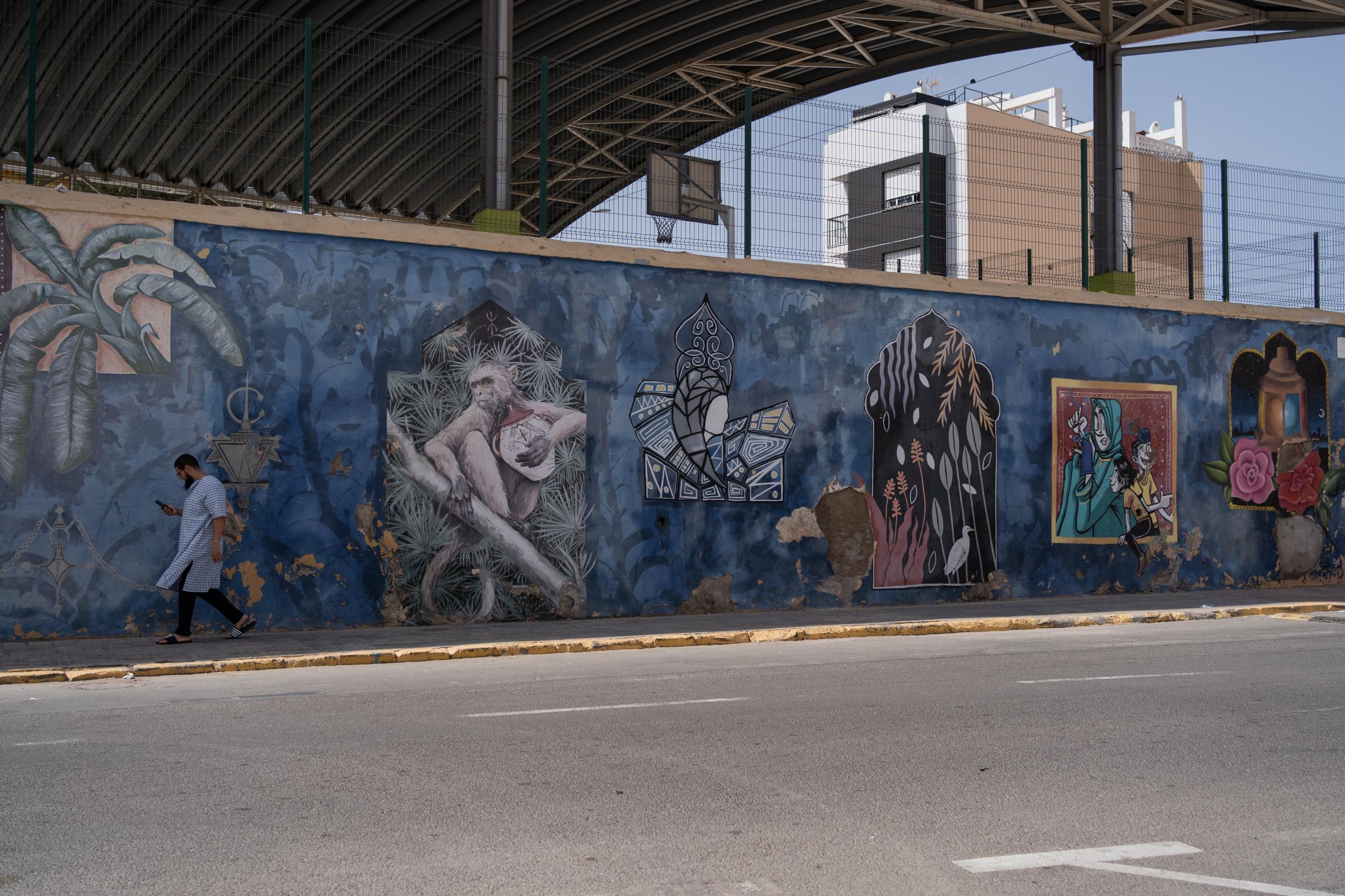  Mural realizado en el marco de las actividades de Ox&iacute;geno, en el barrio de El Rastro. 