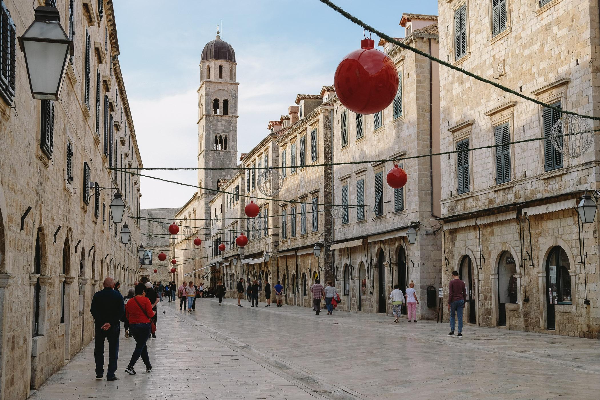 Art and Documentary Photography - Loading Dubrovnik-4.jpg