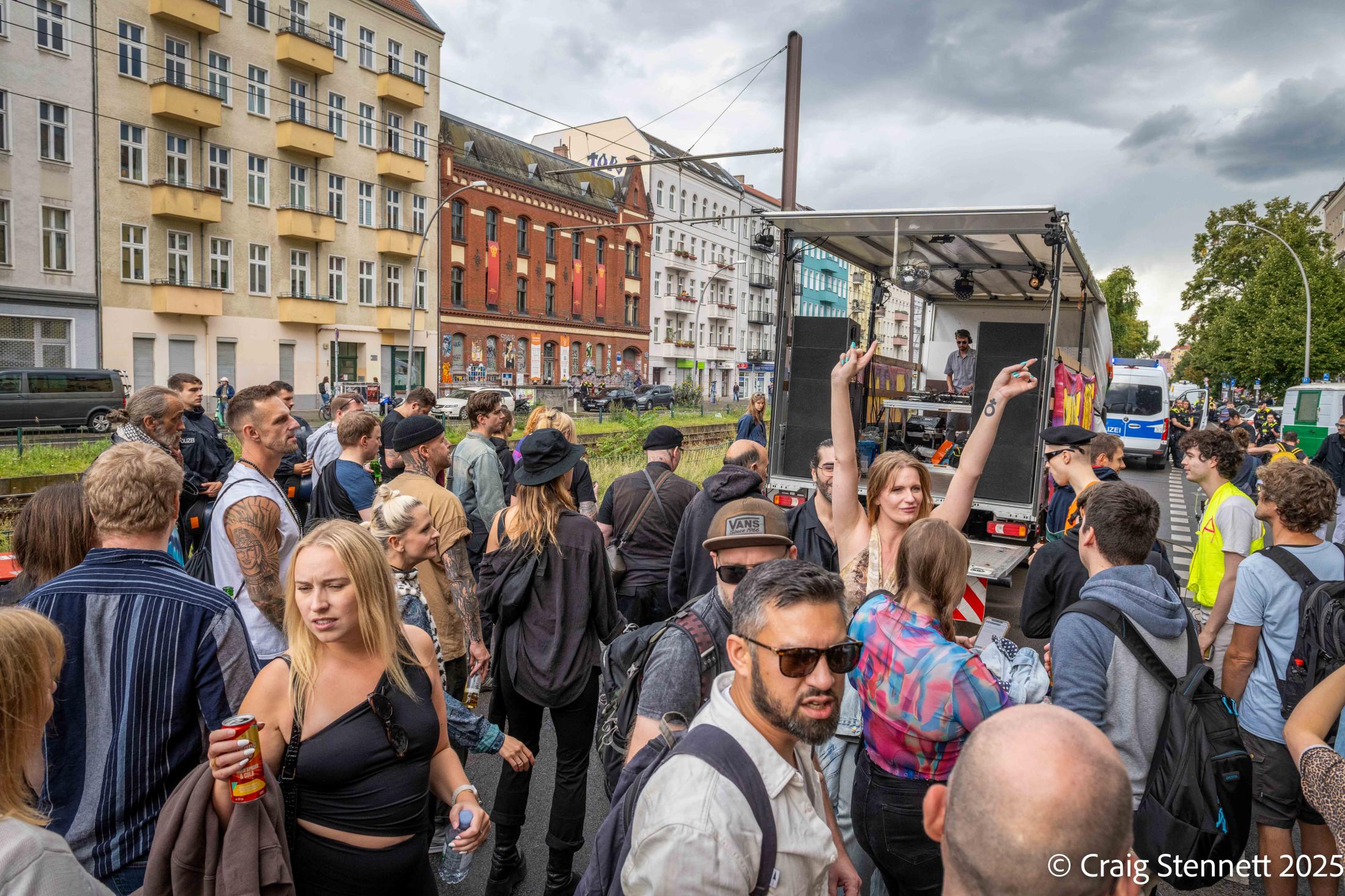 BERLIN, GERMANY - SEPTEMBER 13:...by Craig Stennett/Getty Images)