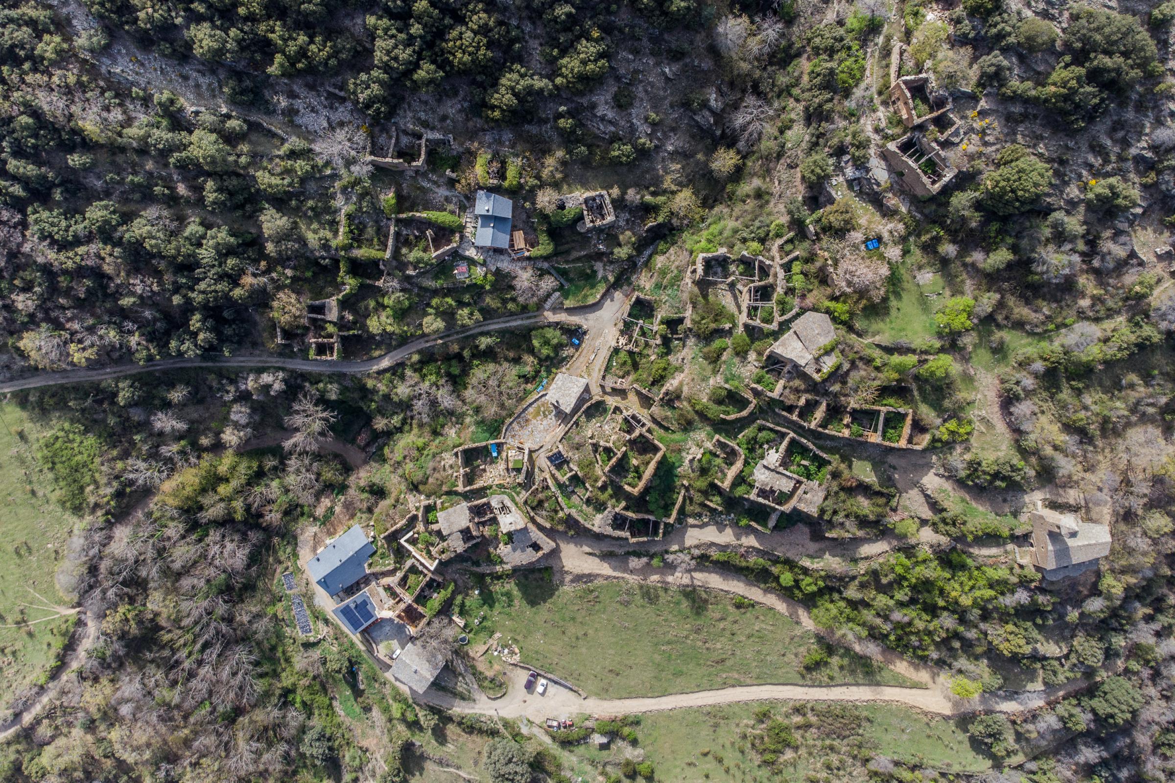 Rutopia - Spain - Aerial view of Solanell. From above it is clearly visible...