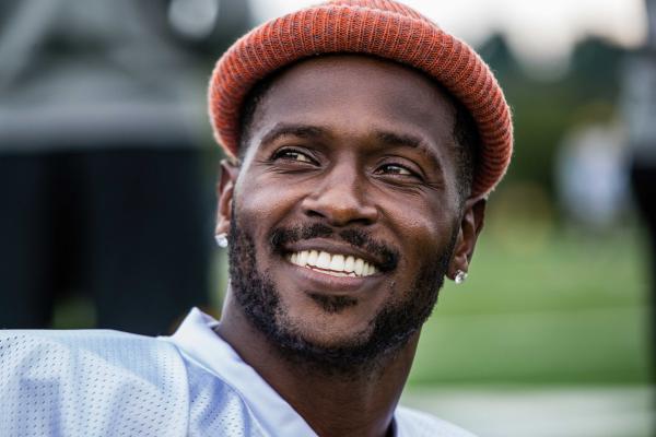 Latrobe, Pennsylvania - August 13th,2018: Antonio Brown at Pittsburgh Steelers&rsquo; practice at the Saint Vincent College campus in Latrobe PA (Jorge Santiago for The Undefeated)