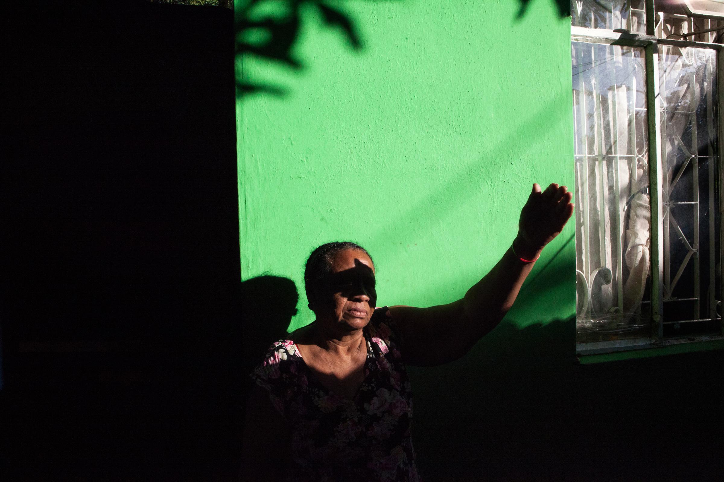 • Chagos Project: Part I (Ile Maurice) -  1 décembre 2014. Port-Louis. Solange habite dans...