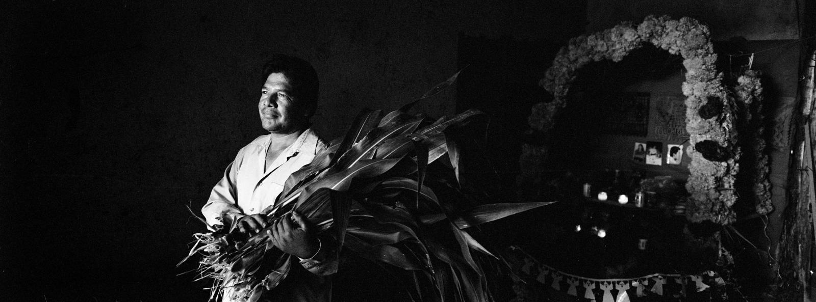 Xpan Panoramas of Oaxaca - Portrait of Claudio Medina setting up his altar for the...