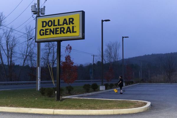 The worker revolt comes to a Dollar General in Connecticut