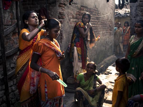 The Urban Fringe: Migrant Communities in India