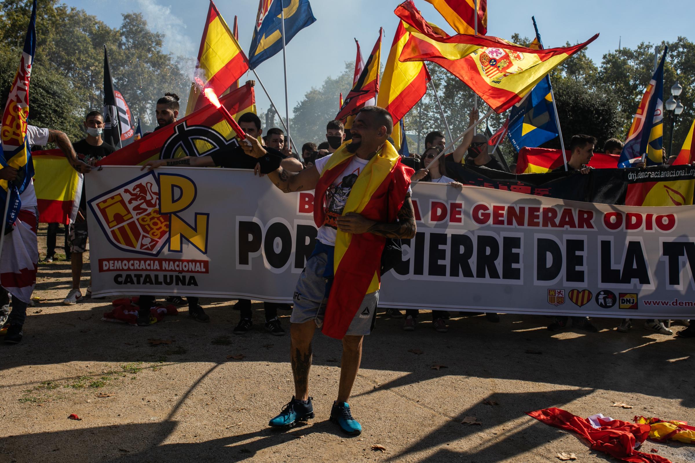 Spain's National Day Overshadowed By Colonialist Past  - BARCELONA, SPAIN - OCTOBER 12: Alternative ultra...