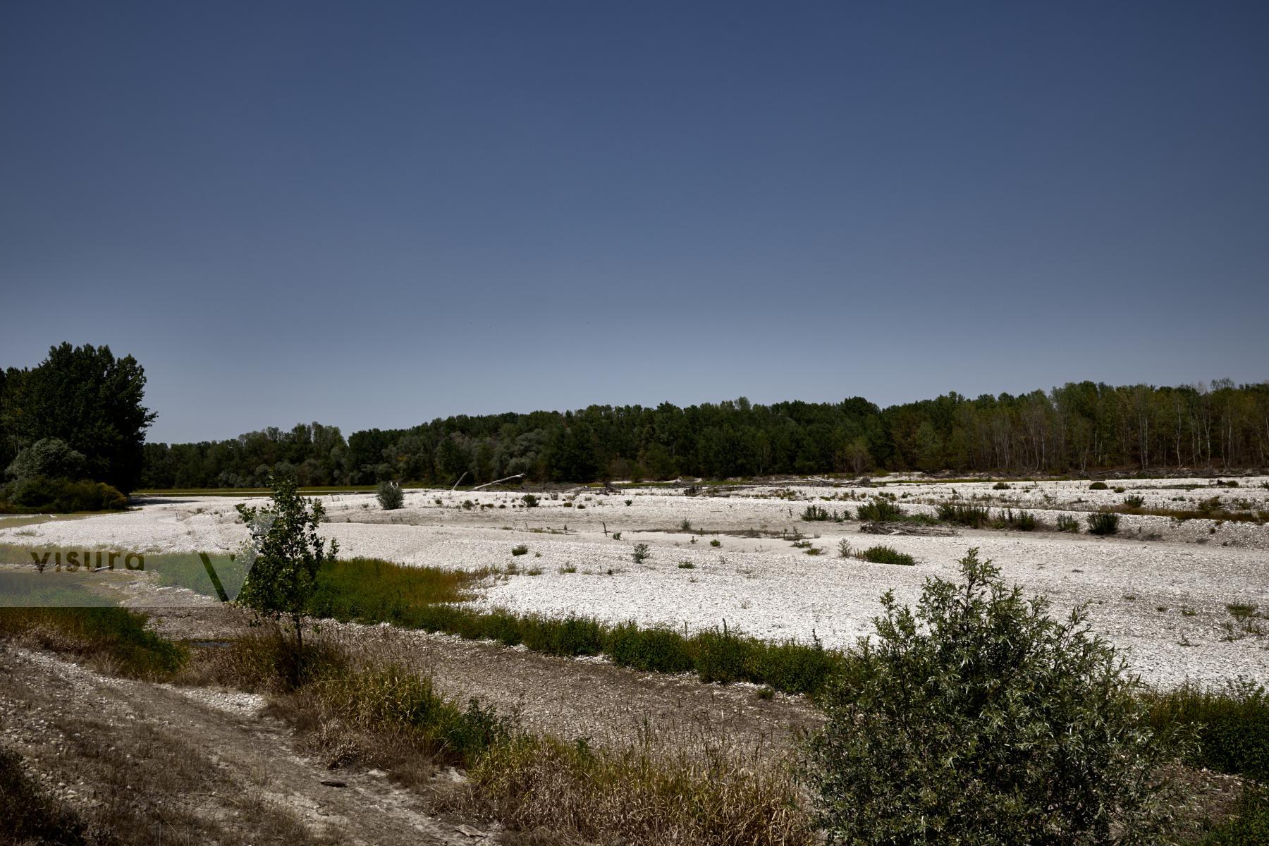 Purchase Italy and Mediterranean: Global Warming Twice as Fast by Laura Larmo