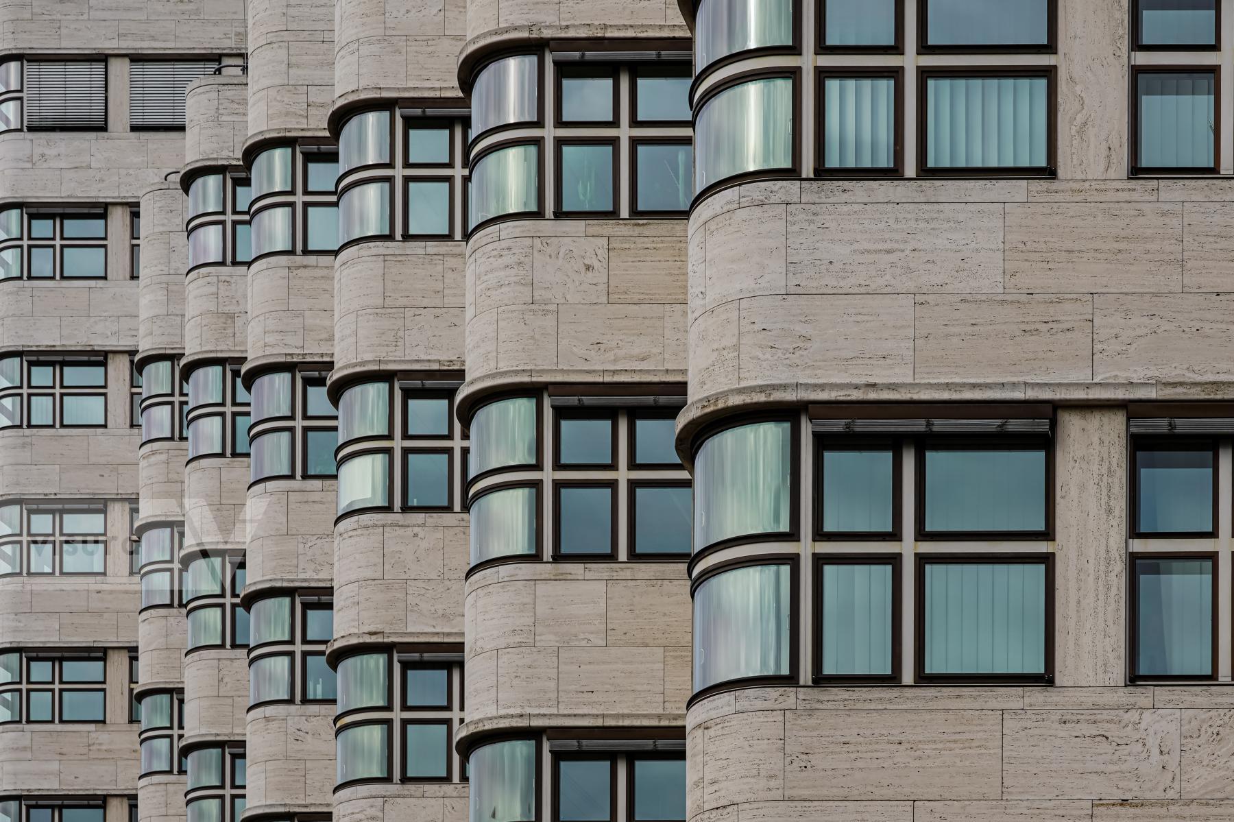 Purchase Architectural City Tours: Berlin. Shell House. Symphony of Curves: Modernism Embodied in Stone by Michael Nguyen