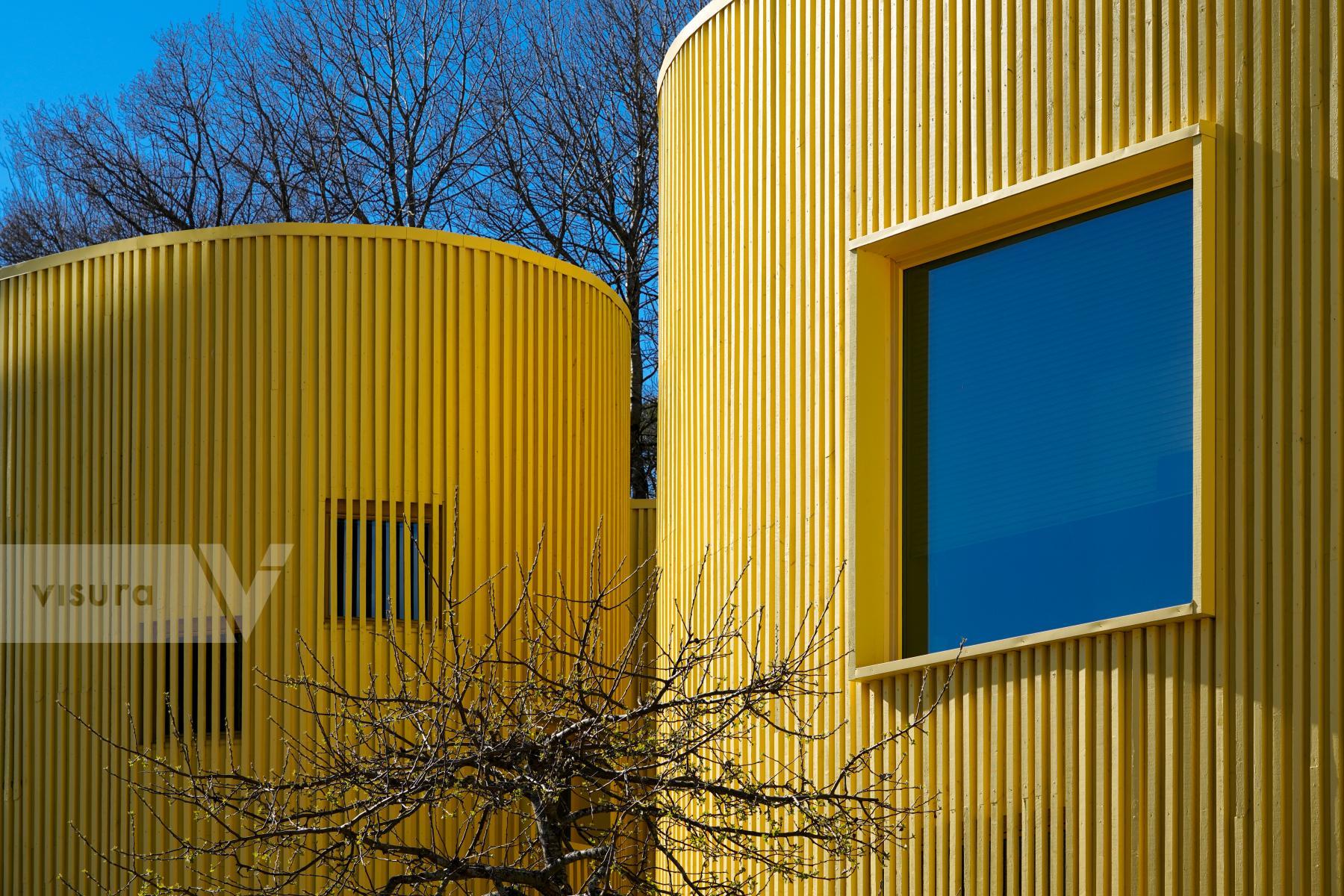 Purchase Architectural City Tours: The Förskolan Paletten Stockholm. Organically curved Timber Facades by Michael Nguyen