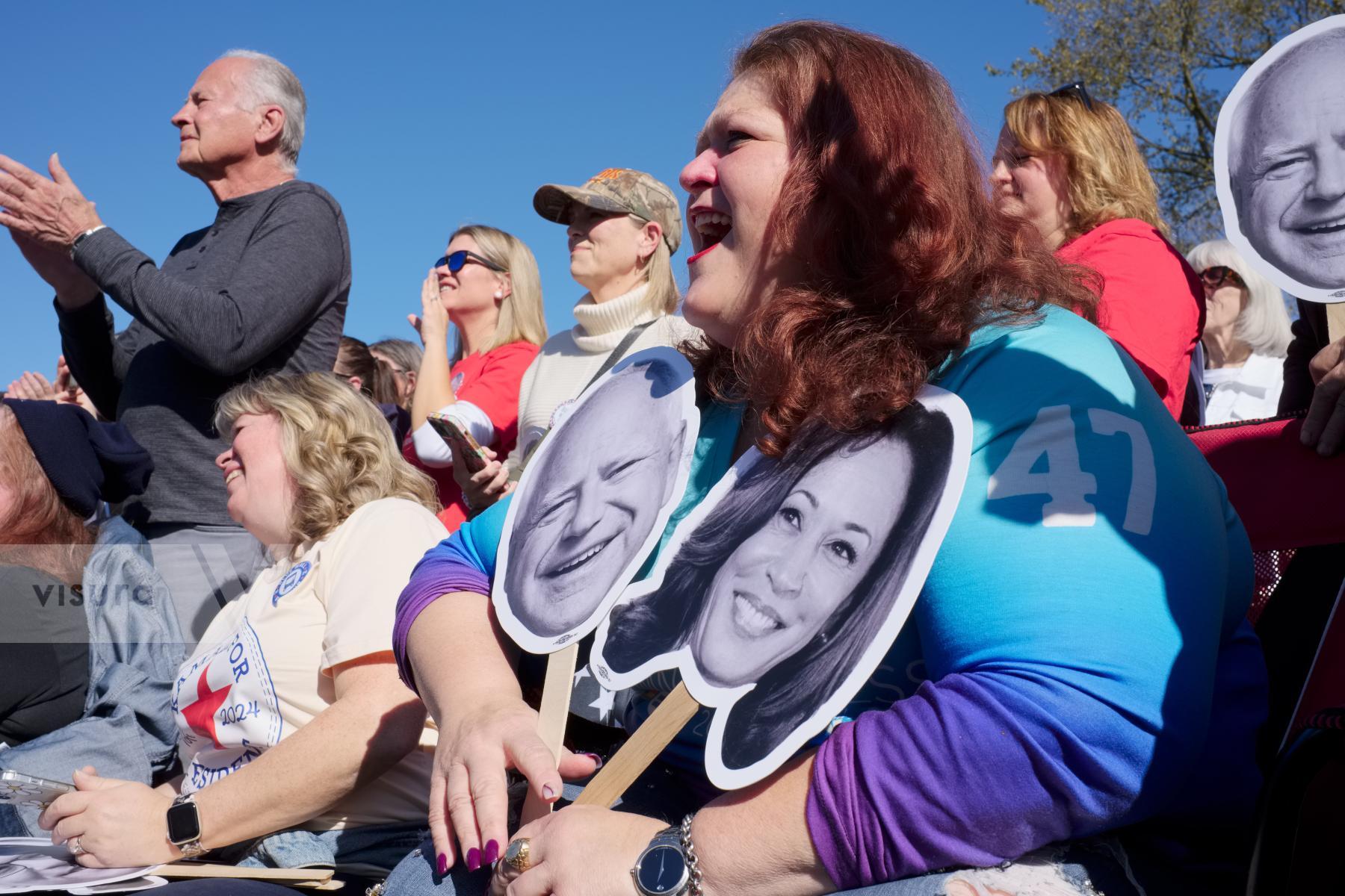 Purchase Harris for President Blue Wall Bus Tour by Ellen Kok