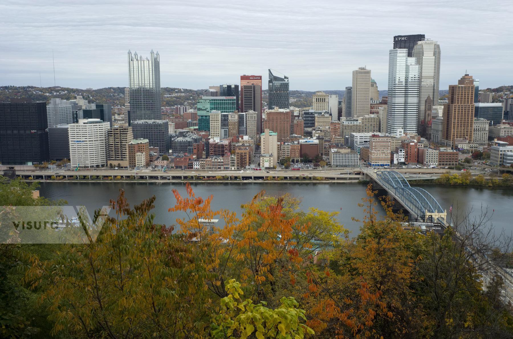 Purchase Pittsburgh, Pennsylvania by Ellen Kok
