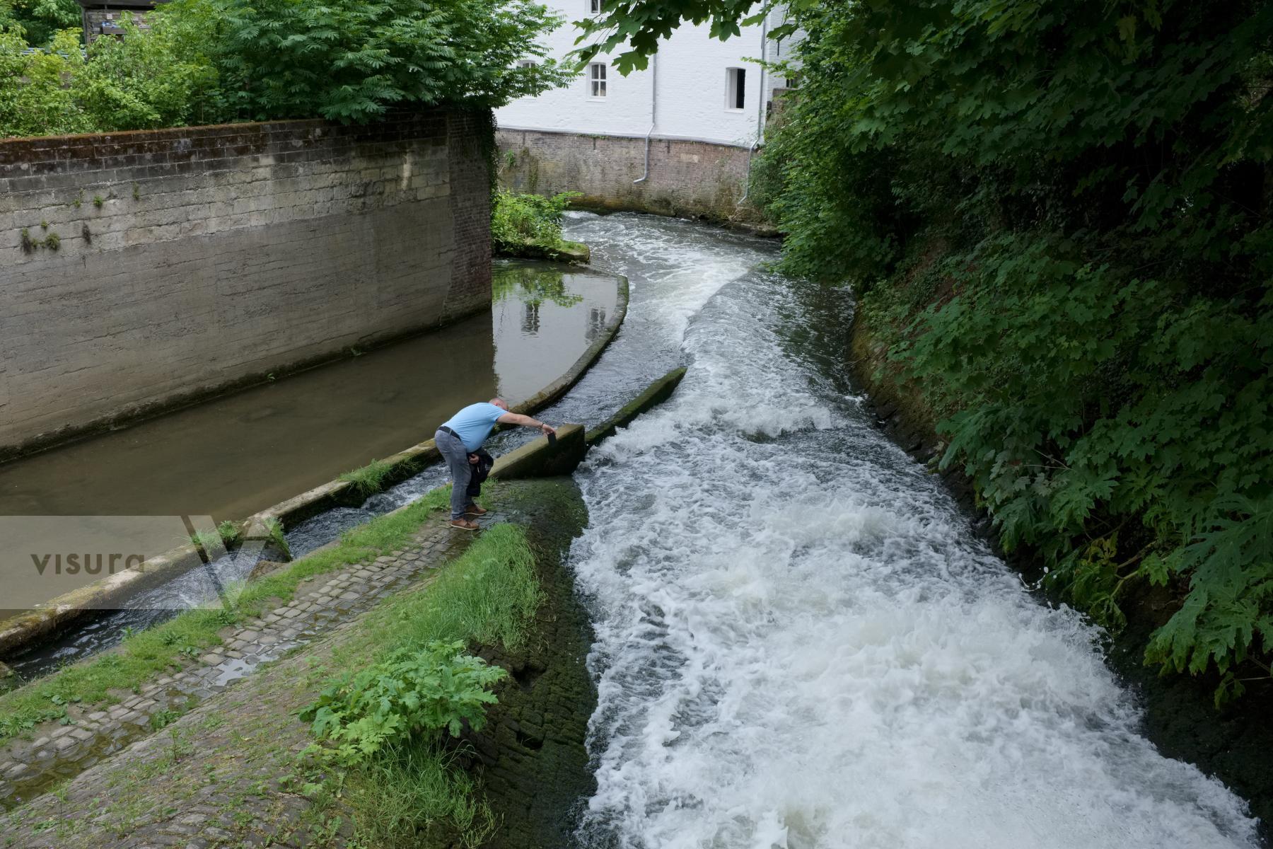 Purchase Picturing the Dutch River De Jeker by Ellen Kok