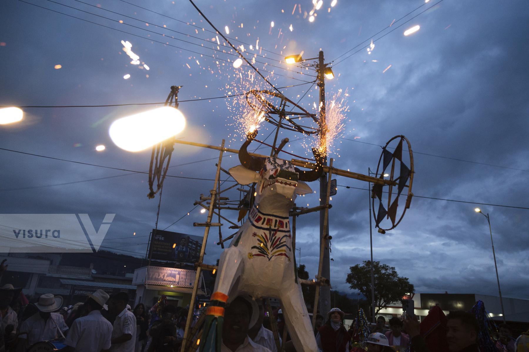 Purchase La vaca loca by Jonathan Jaramillo