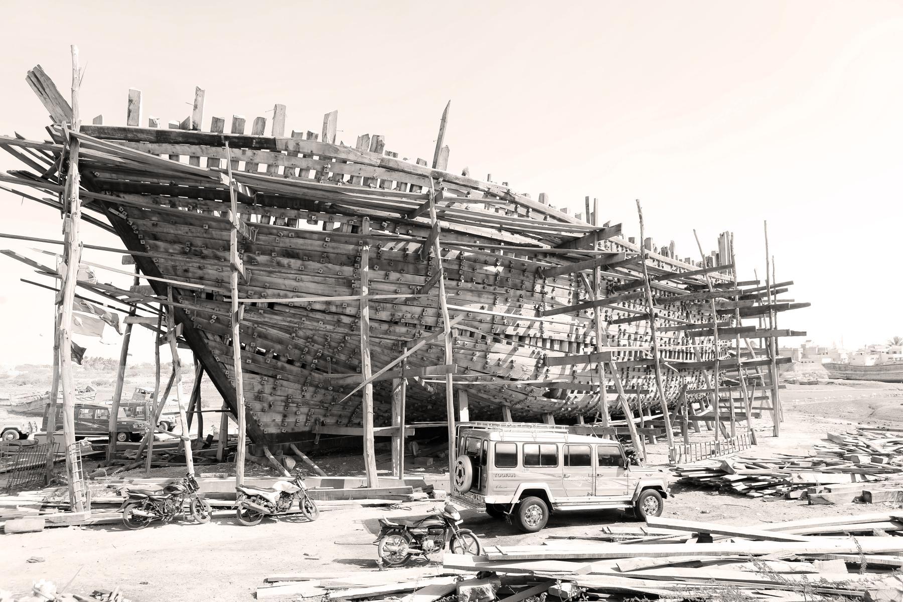 Purchase the last dhows : Ship builder of the sea of Oman by Jean-Marc Giboux