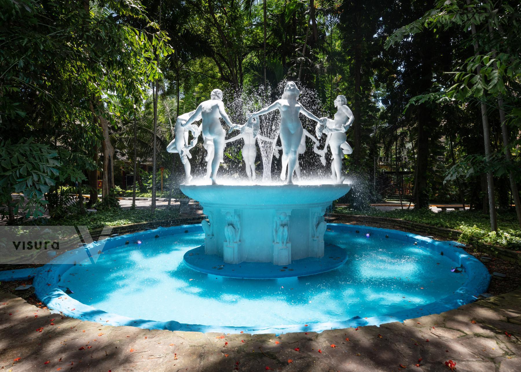 Purchase The Fountain of the Nymphs / La Fuente de las Ninfas by Silvia Ros