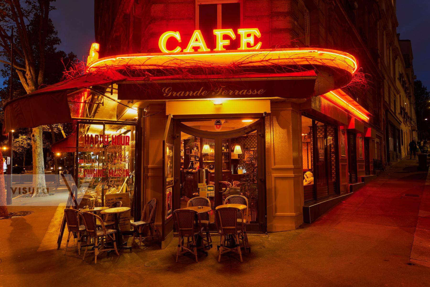 Purchase A Parisian bar at night by Remon Haazen